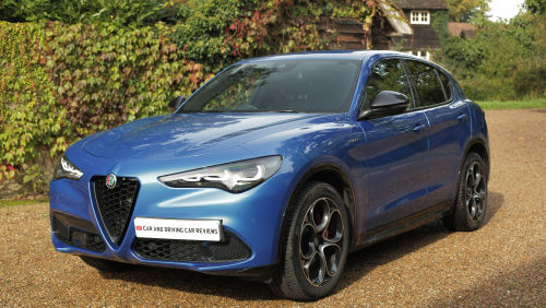 ALFA ROMEO STELVIO DIESEL ESTATE 2.2 D 210 Sprint 5dr AWD Auto view 8